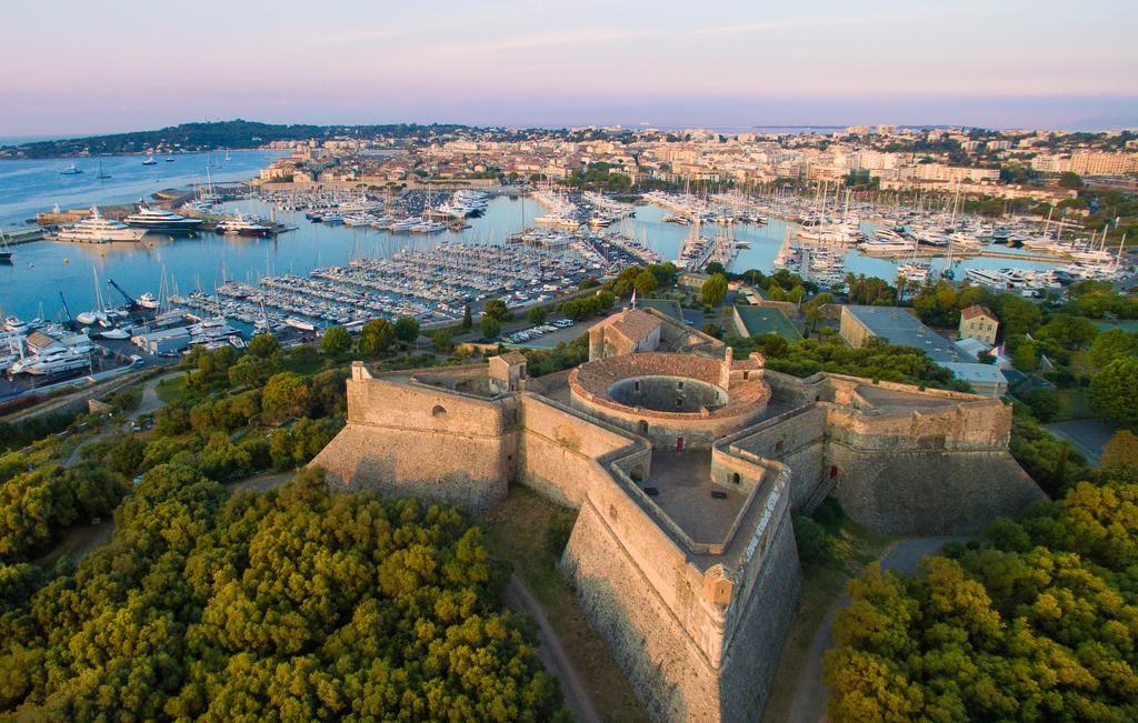Maisonnette Medievale By Icasamia Apartment Antibes Ruang foto