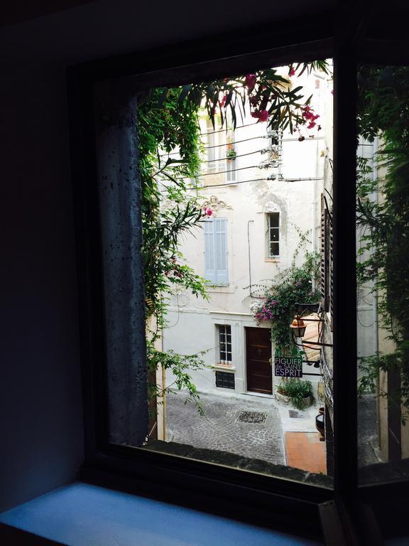 Maisonnette Medievale By Icasamia Apartment Antibes Ruang foto